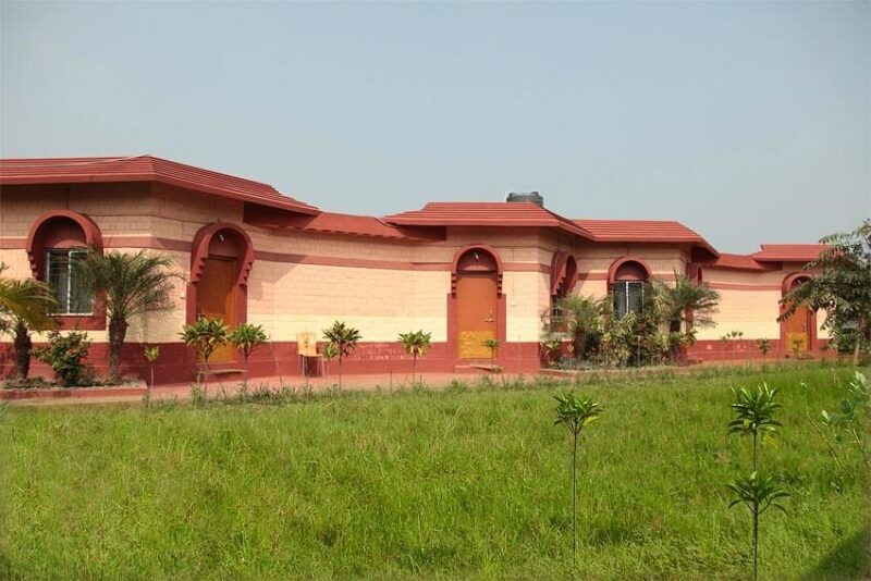 Sunderban Mangrove Retreat building and open grounds