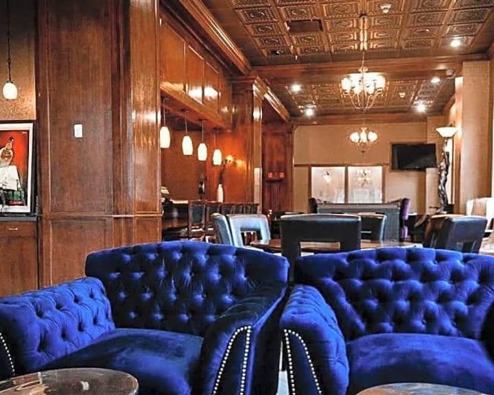 Des Lux Hotel