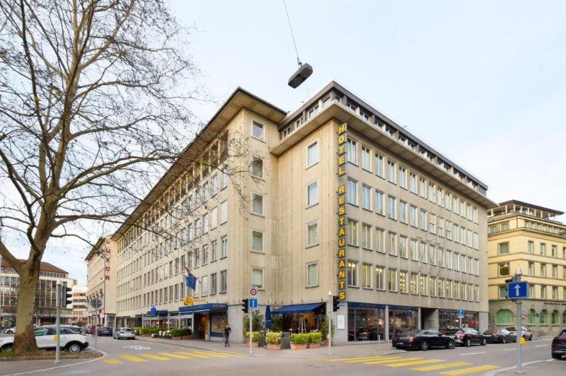 Glärnischhof by TRINITY Building