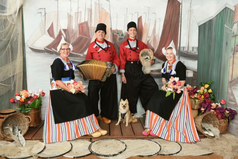 Volendam Costume Photography