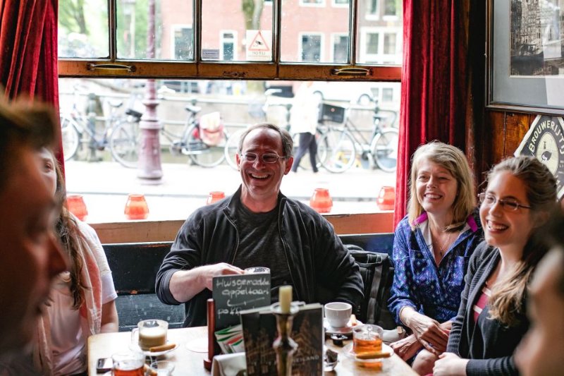 Tourists in 3.5-Hour Food Tasting Tour of Jordaan