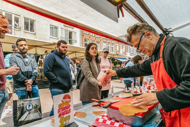 Albert Cuyp Market Food Tour