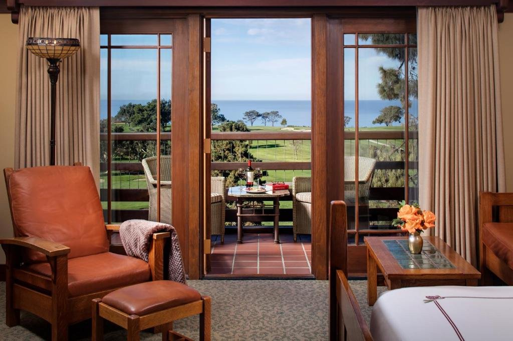 Room at The Lodge at Torrey Pines