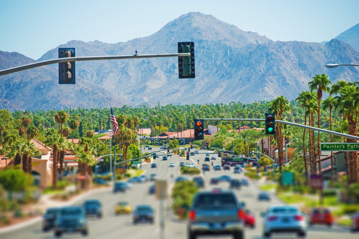 Cars and Mountains in Palm Springs Main Strip