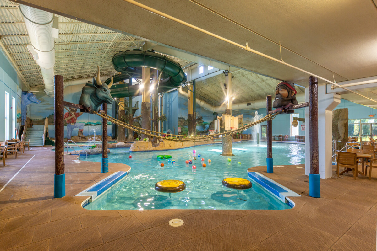 Paul Bunyan Water Park pools