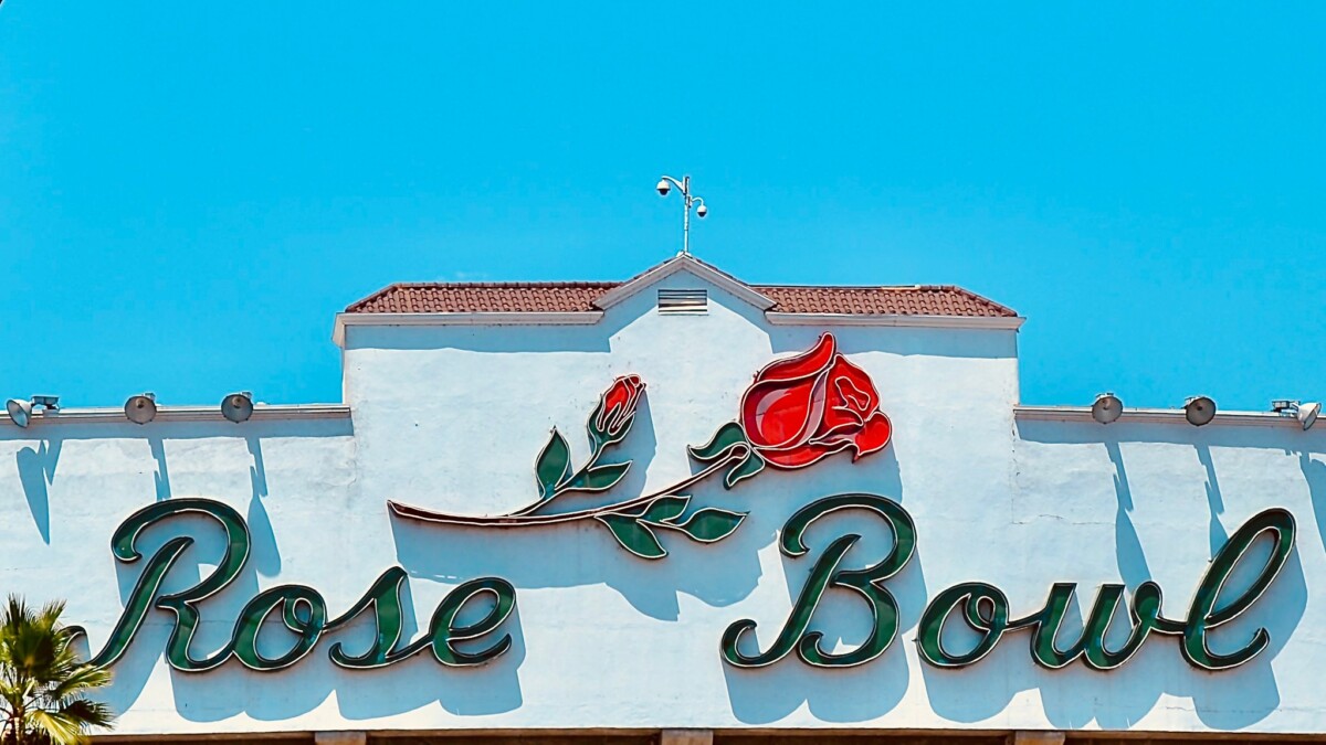 Rose Bowl Sign