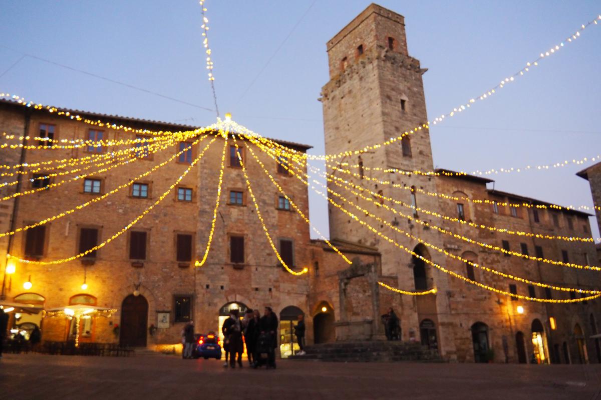 Twilight at Piazza della Cisterna, San Gimignano