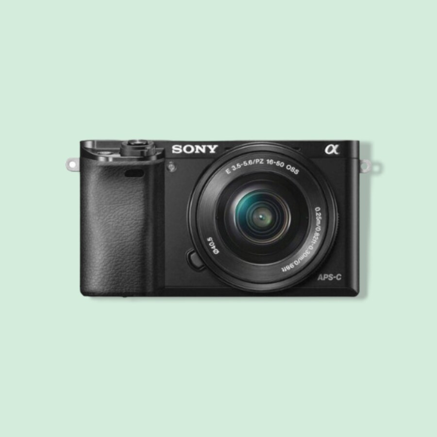 Sony a6000 Mirrorless Camera for travel blogging