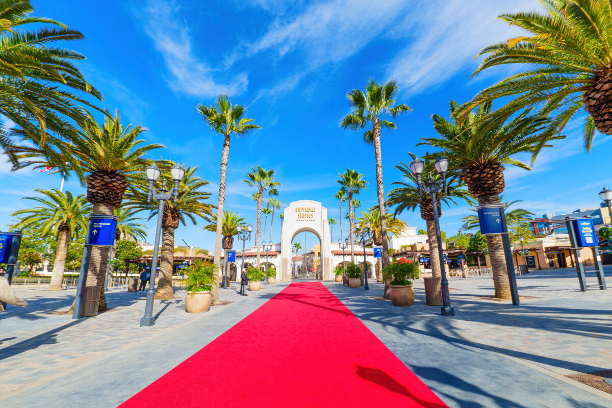 Universal Studios Hollywood entrance
